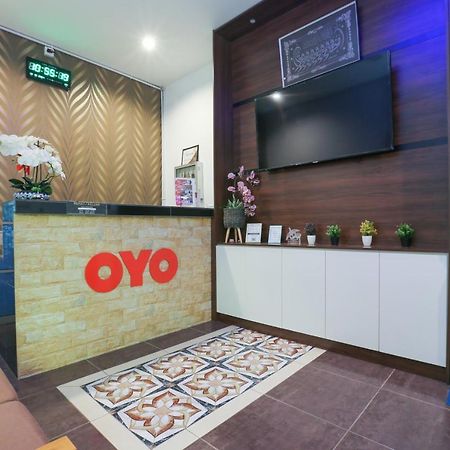 OYO 90274 Wadi Isfa Inn Kota Bharu Bagian luar foto